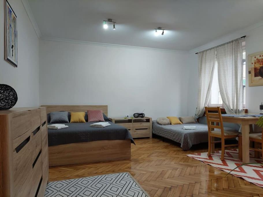 Domin Domin Apartment Częstochowa Exterior foto